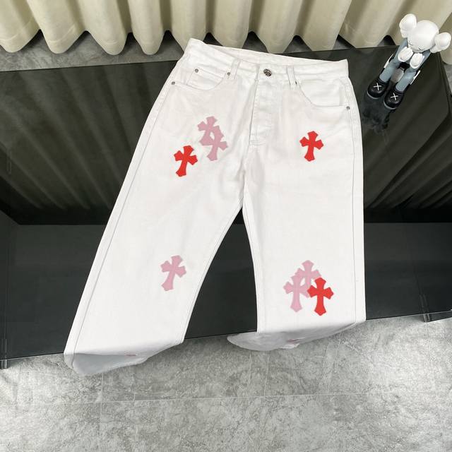 Ultimate Version Chroe Hets Ch Cro Heart-Shaped White And Light Pink Leather Lab