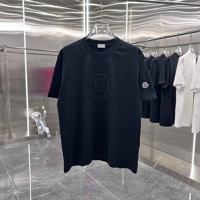 Moncler 2025 Spring/Summer New Arrival Round Neck Short-Sleeve T-Shirt With Spec