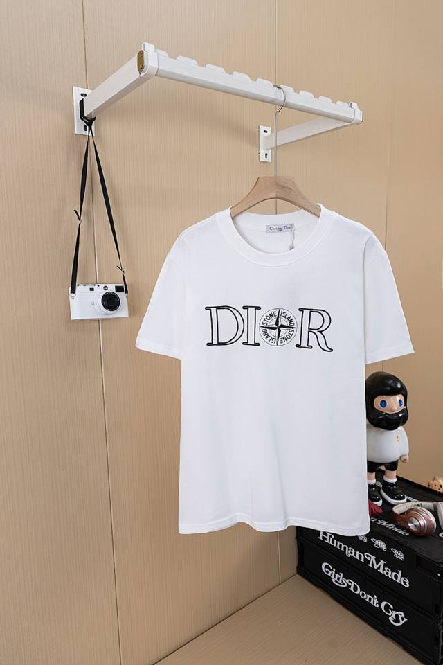 Hanging Photo Top-Tier Version Dior Stone Island Collaboration Chest Logo Embroi
