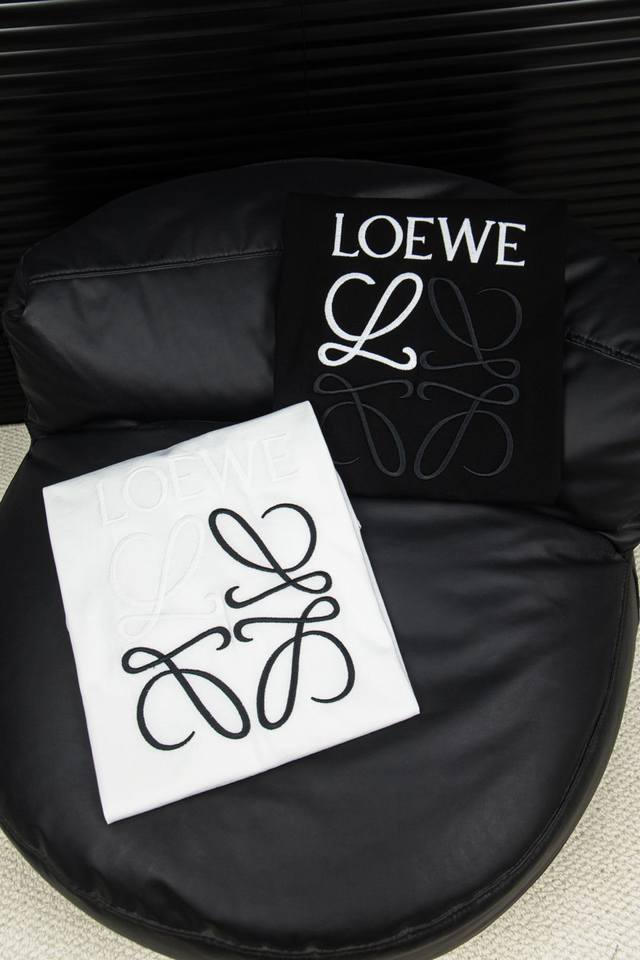 Top-Tier Version - Style Number W39 Loewe L0Ewe Classic Logo Embroidered Short-S