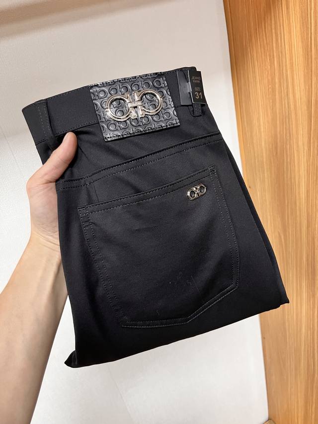 Ferragamo 2025 Ss Spring/Summer Collection,, This Season's Must-Have Versatile S