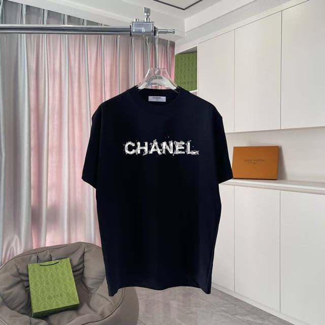 Chanel 2025 Spring/Summer New Arrival Double C Letter Logo Print Short-Sleeve T-