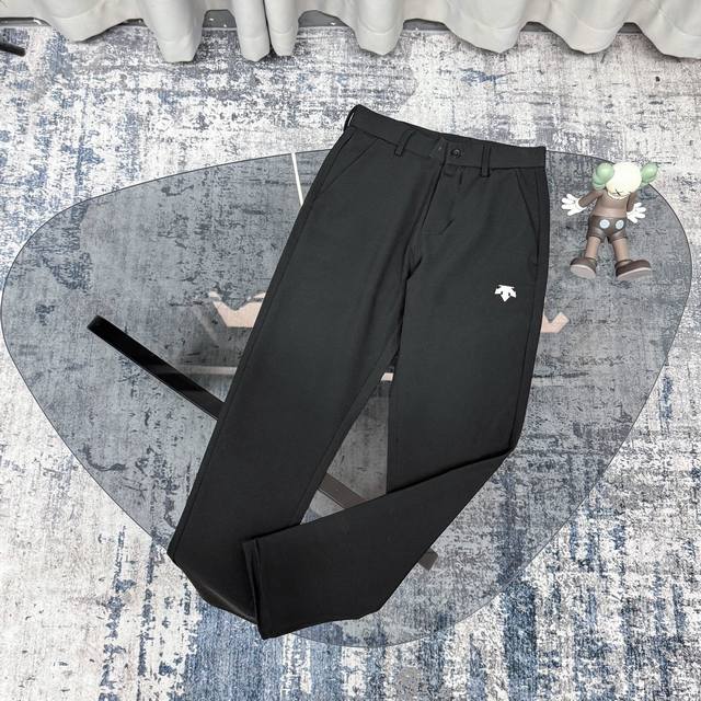 Descente Dissan Black Dress Pants, Dissan's Most Classic And Best-Selling Fashio