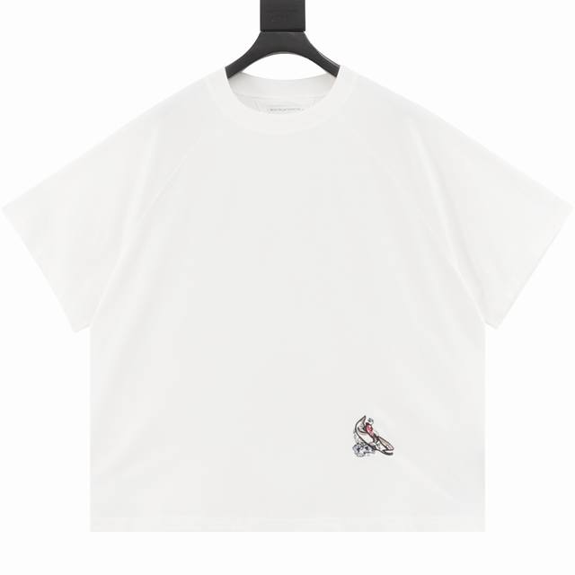 Bottega Veneta Bv Small Shark Embroidered Short-Sleeve T-Shirt Purchased From Th
