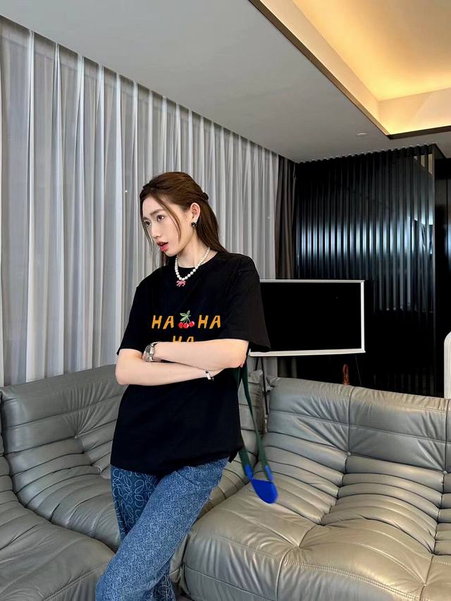 Gucci Fun Letter Print Short-Sleeve T-Shirt