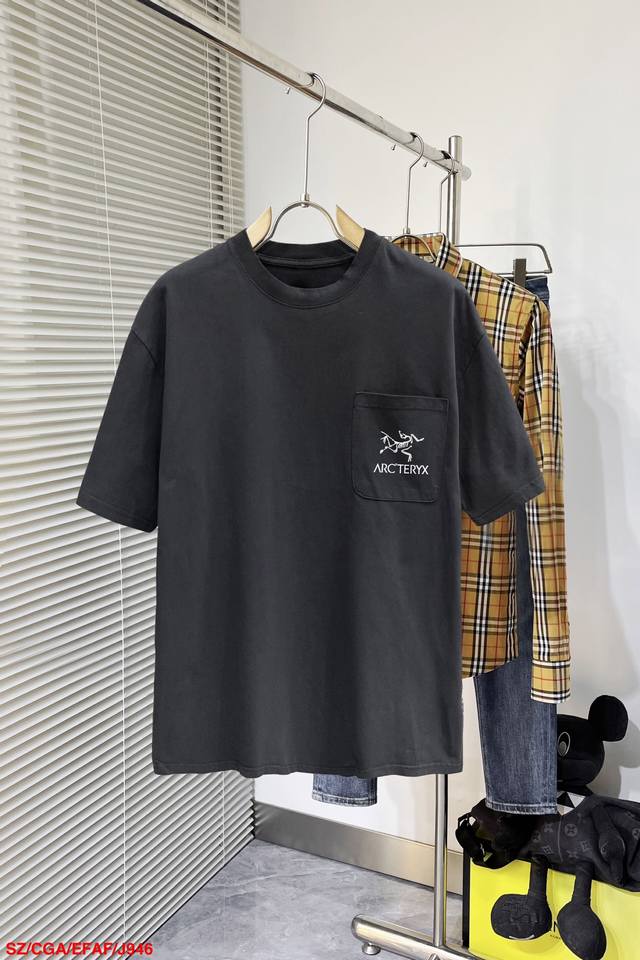 J946 Sz Arc'teryx 25 Official Website Simultaneous Release European And American