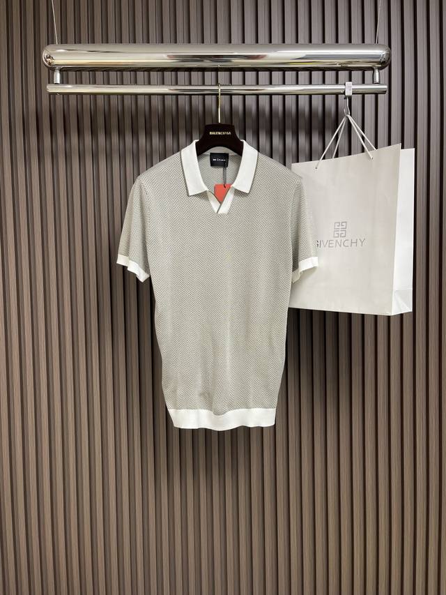 Kiton 2025 Spring/Summer New Arrival Men's Patchwork V-Neck Pullover Polo Shirt.