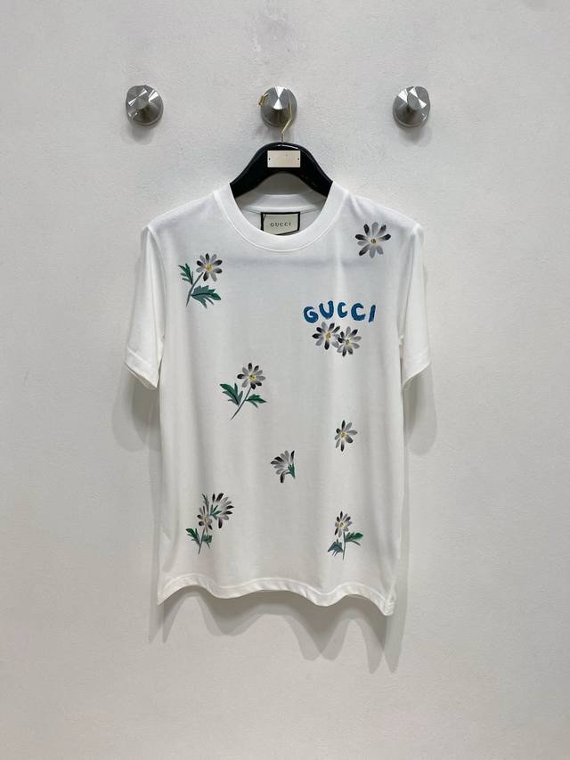 Gucci High-End Fabric, Silk-Like Smoothness, 2025 Spring/Summer New Arrival. Cla