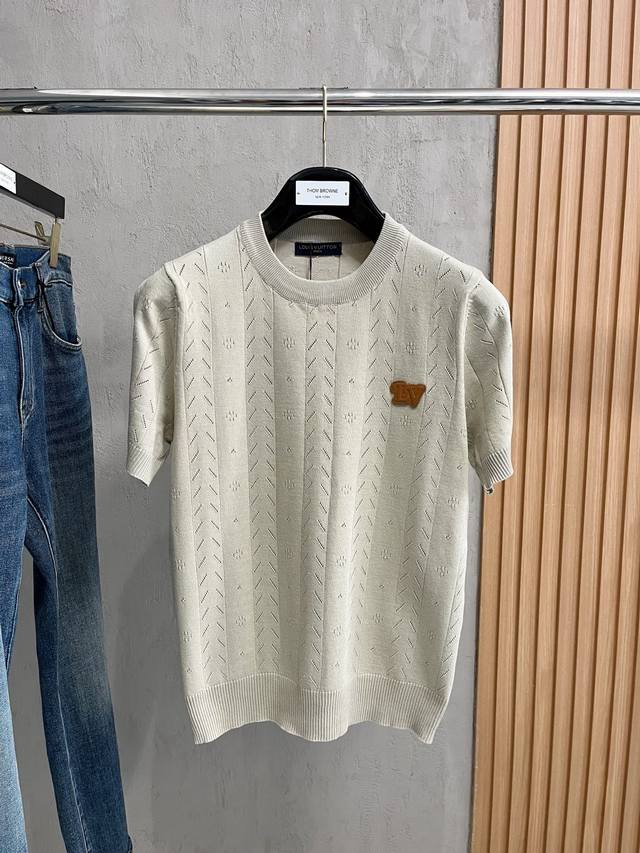 Lv 2025 New Casual Knit Short-Sleeve Shirt, Urban Fashion Simple Casual Silhouet