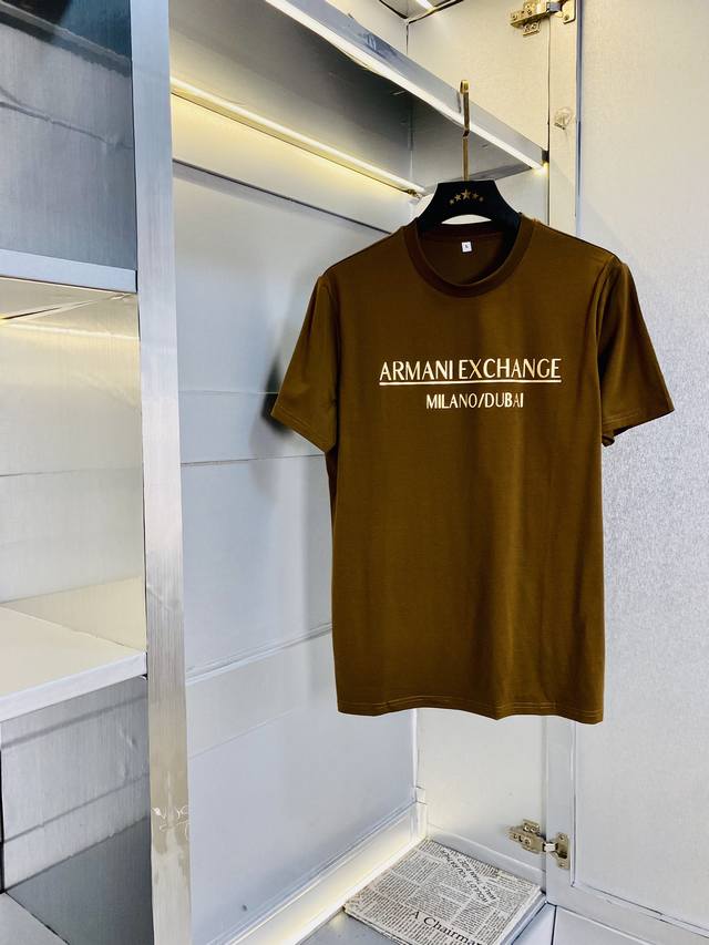 Official Website Same Style, Fits Up To 205 Lbs. Armani Original Quality, 2025 L