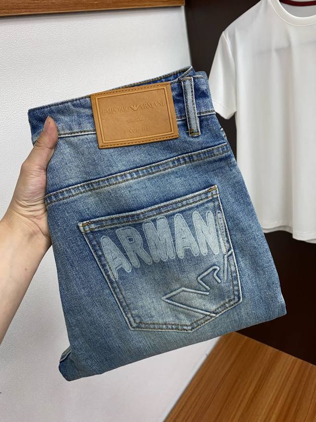 Armani 25Ss Spring/Summer New Arrival Men's Straight-Leg Original Denim Pants, A