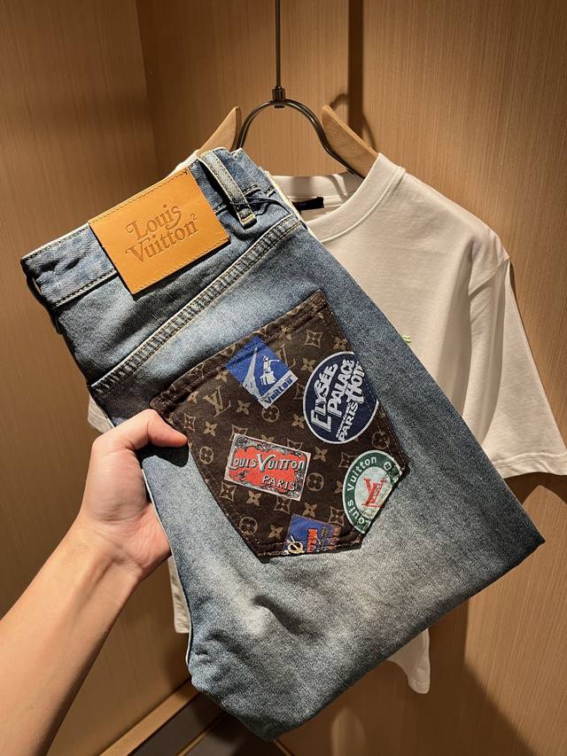 Louis Vuitto*Louis*Denim Classic Washed Straight-Leg Long Pants For Men. Excelle