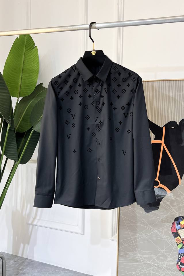 Lv Ss Fashionable, Highly Sought-After Premium Long-Sleeved Shirt, Sourced Throu