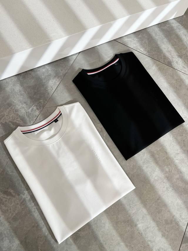 Moncler 2025 Spring/Summer Latest Men's And Women's Same-Style Trade Order Short