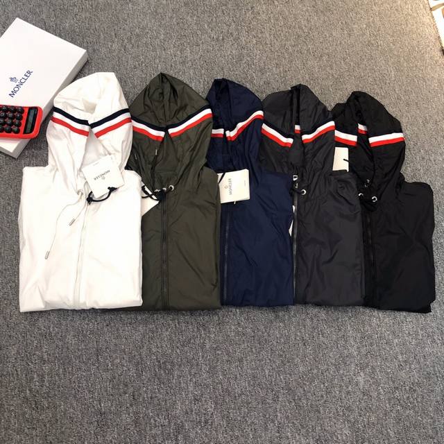 2025Ssmoncler Classic-Style Trench Coat, Custom Double-Layer Fabric, Premium Har