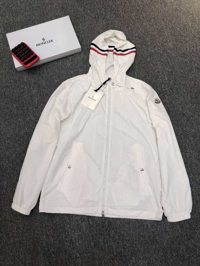 2025Ss Mon Classic Trench Coat, Custom Double-Layer Fabric, Premium Hardware Acc