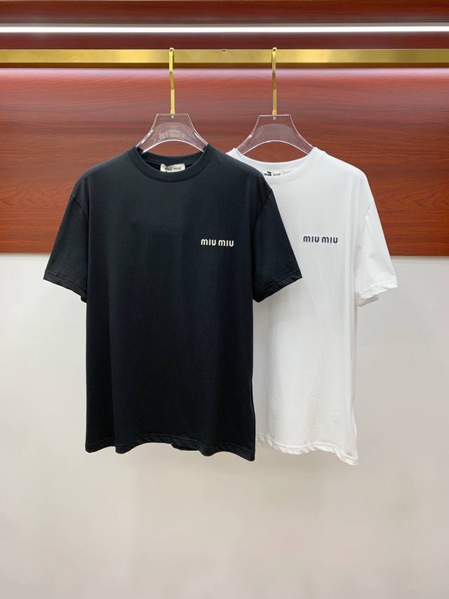 Miumiu 2025 Spring/Summer New Arrival Unisex Short-Sleeve T-Shirt, Latest Style