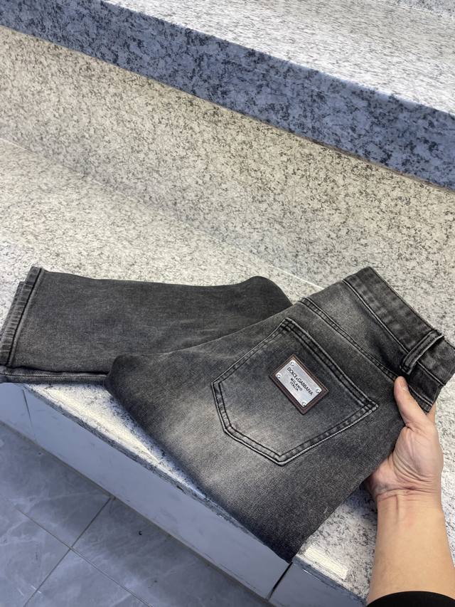 Dg Du Jia Ban Na & 5 Smoke Gray Series Artistic Burn-Washed Slightly Distressed