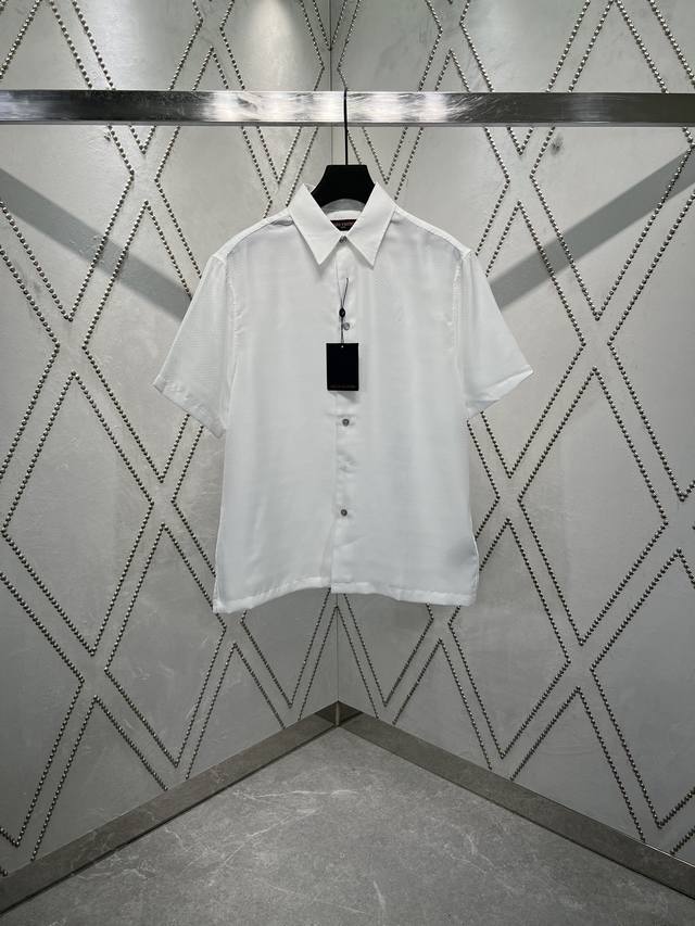 Donkey House 25Ss New Short-Sleeve Shirt Crafted From Lustrous Silk, This Shirt