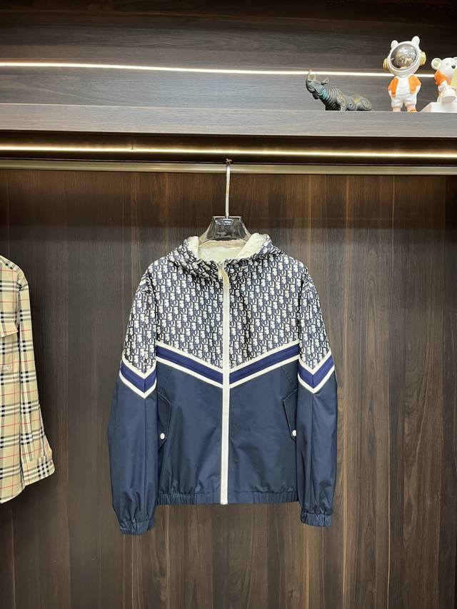 Dior 2025Fw Men's Hooded Jacket, A Casual Everyday Wear Piece! The Patchwork Des