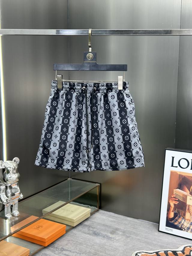 Lv Featured Summer Latest Men's Casual Shorts, Beach Shorts, Custom Quick-Dry Fa