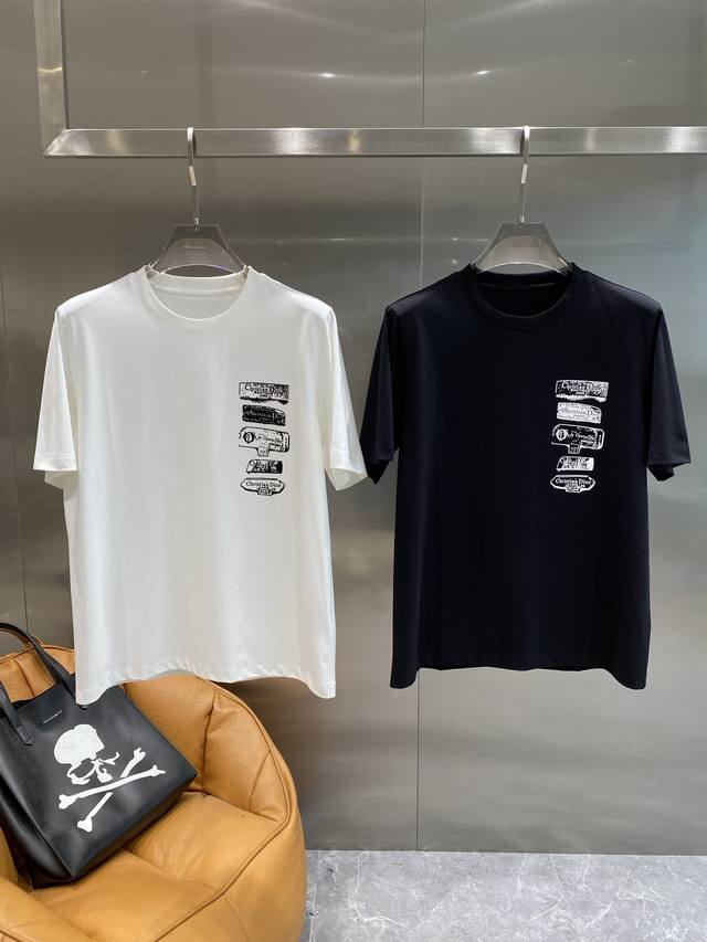 Di Jia Dior T-Shirt With A Unique Personality. The Simple And Elegant Design Fea