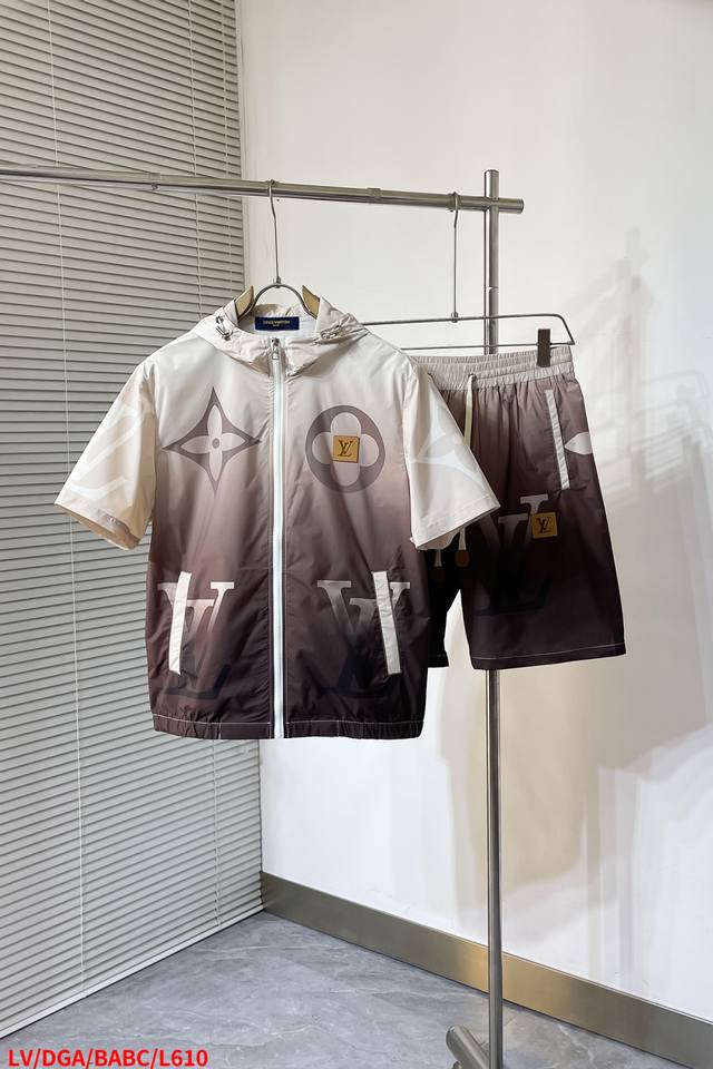L610 Lv 2025Ss Summer Casual New Arrival, Same-Body Gradient Color Vintage-Inspi