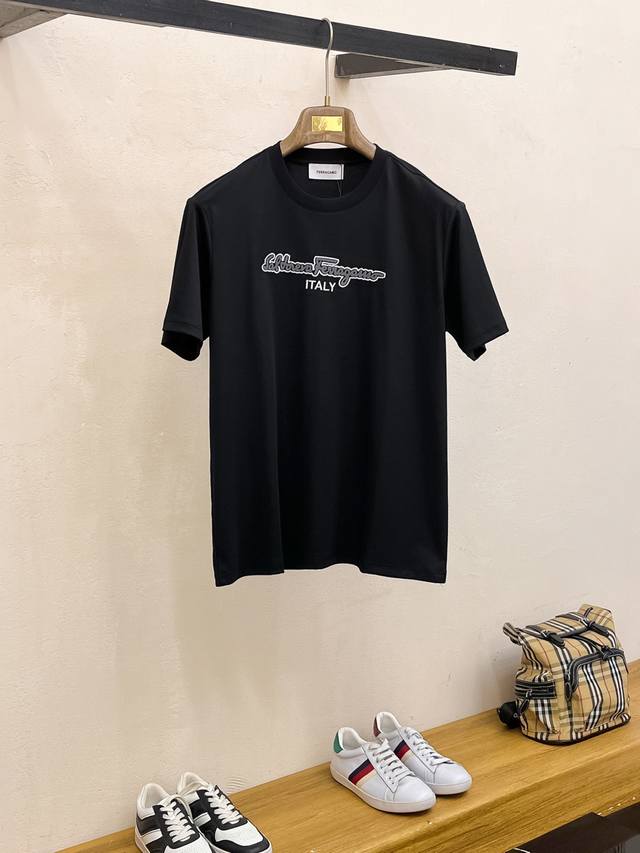Ferragamo 2025 New Arrival Authentic Men's Casual Short-Sleeve T-Shirt!High-End