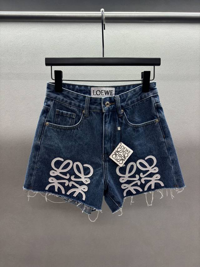 2660 Spring And Summer ! Loew* Embroidered Logo Shorts, Custom Yb Hardware Accen