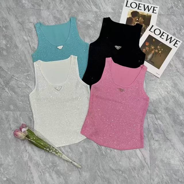Prad*Spring/Summer New Arrival U-Neck Knit Tank Top. Eye-Catching And Vibrant Wi