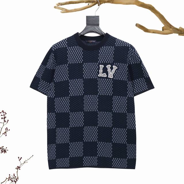 Louis Vuitton Front Design With Embroidered Rhinestones And Jacquard Knit Round