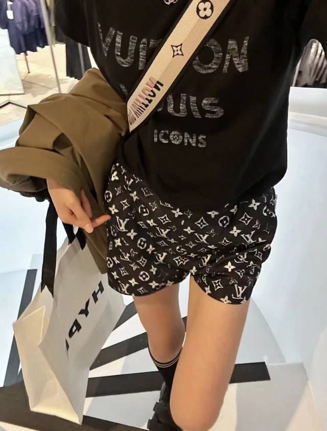 Shorts Donkey House Elegant Rich Lady Logo Leather Tag Airy Long Pants Shorts, W