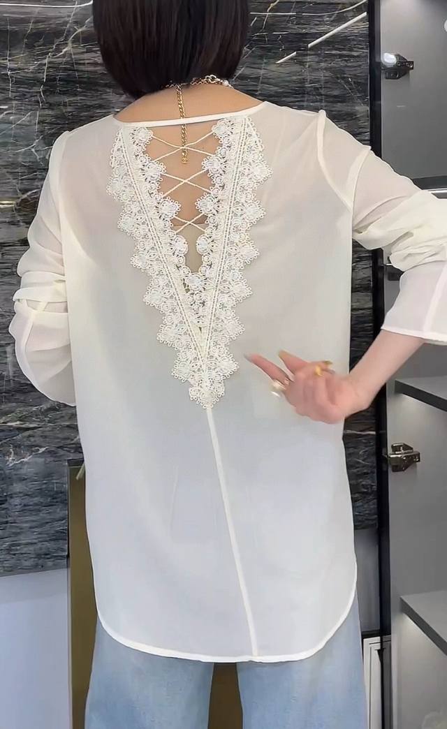 Bestselling Sun-Protective Top Now Shipping European-Style Spring/Summer New Arr
