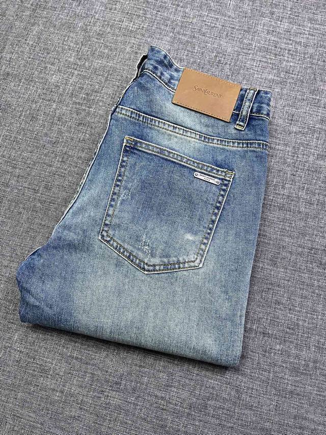 Saint Laurent Men's Red Ear Denim Jeans, A Must-Have Every Season, An Undisputed