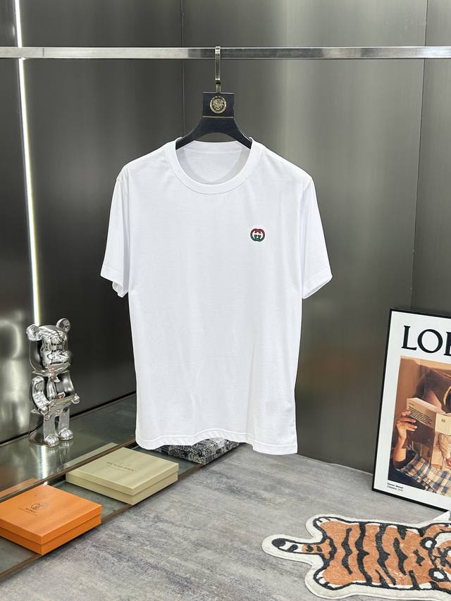 Prada 2025 New Men's Casual Round Neck Embroidered Short-Sleeve T-Shirt, Made Fr