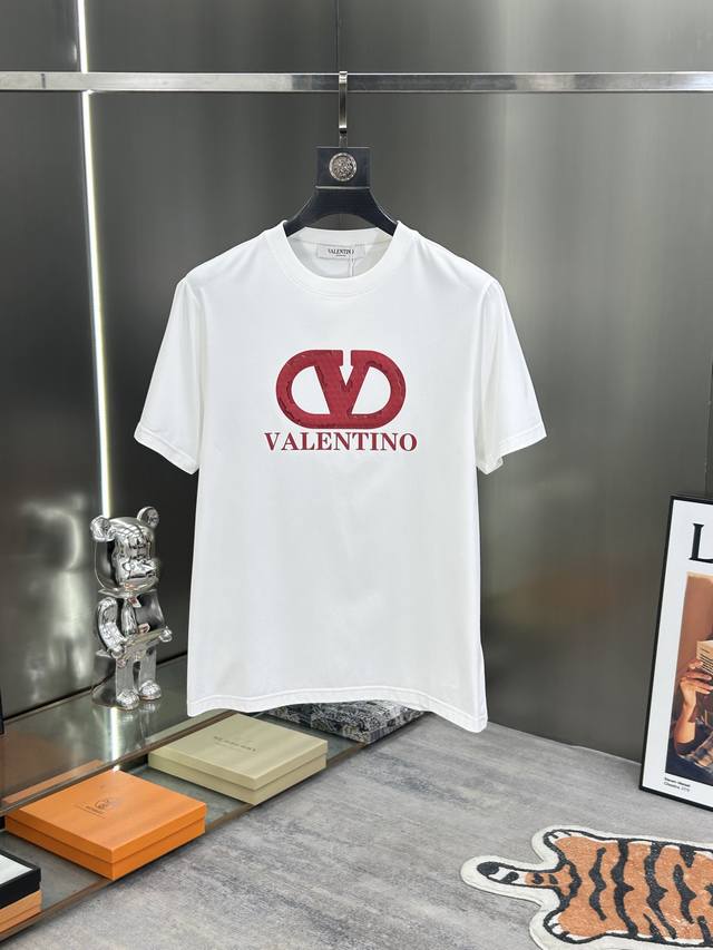 Valentino 25S Spring/Summer New Silk-Finished Cotton T-Shirt. Made From Custom-W