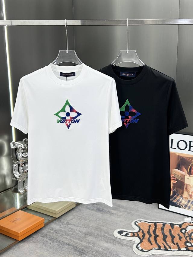 Lv 25S Spring/Summer New Silk-Smooth Cotton T-Shirt. Classic Design Made From Cu