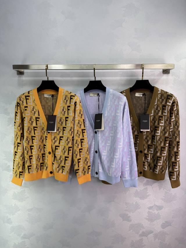 Fe*25 Summer New Arrival Latest Series Knit V-Neck Cardigan. Features Classic Vi