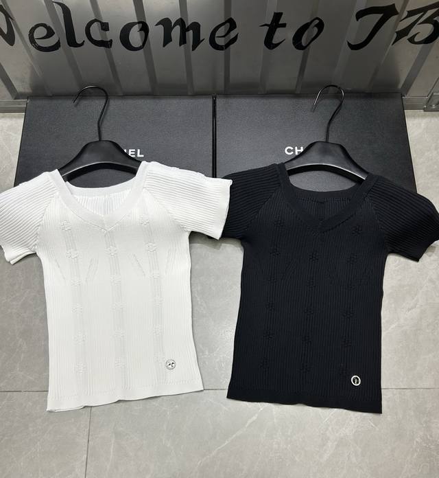 New Arrival Style No.: 27612# #Xiangxiang Flower Collar Short-Sleeve Top Actual