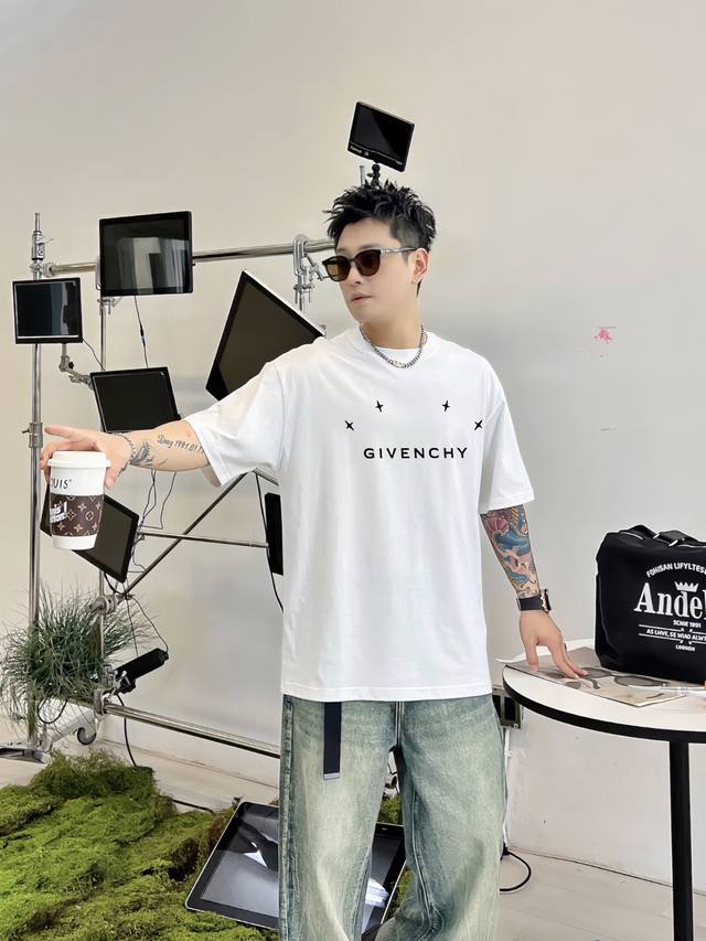 Givenchy New Letter Print Double-Layer Short-Sleeve T-Shirt The Letter Pattern I
