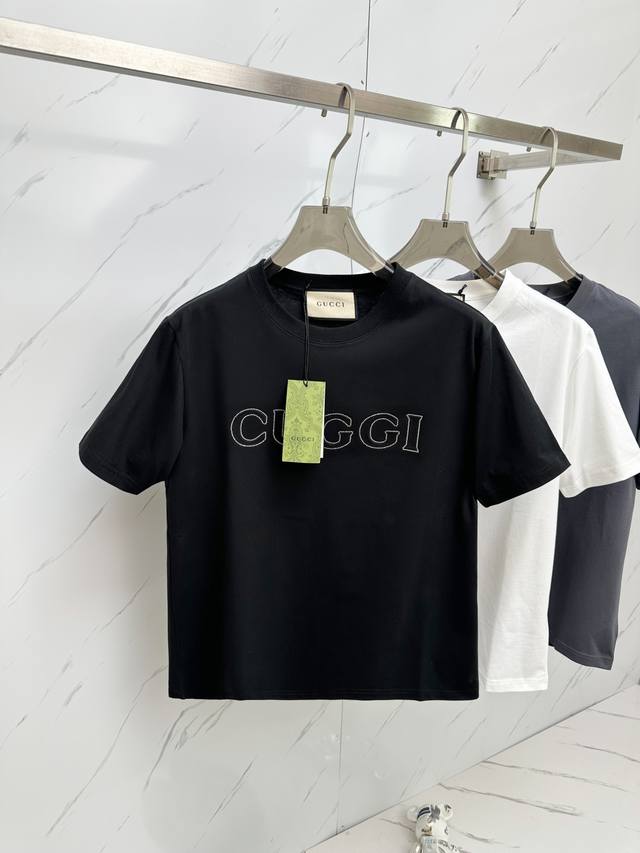 Gucci New 2025Ss Early Spring Series Embossed Flower Pressed Diamond Letter Shor