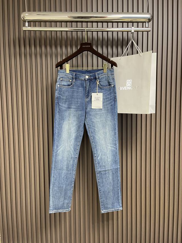 Givenchy 2025Ss Back Pocket Embroidered Denim Pants, A Classic Five-Pocket Desig