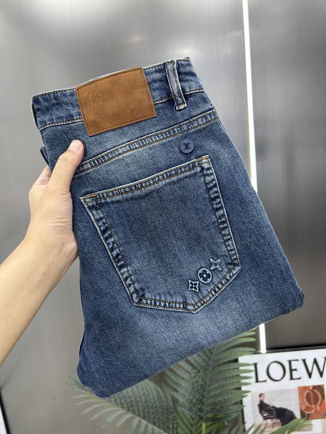 Lv High-End Custom-Made, 2025 Early Spring Latest Jeans, Available At The Counte