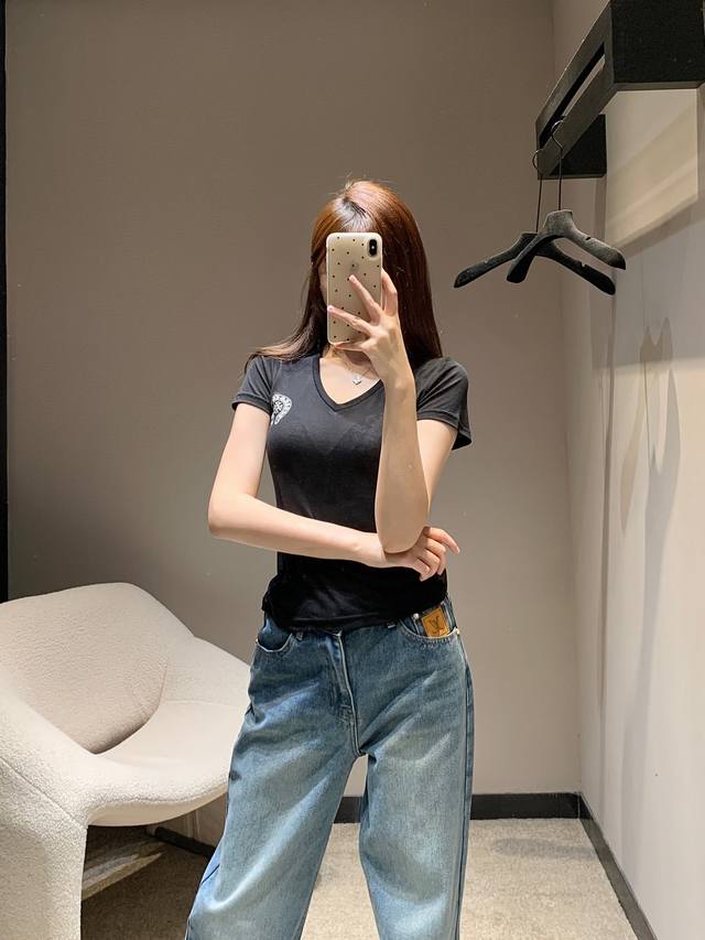 Chorme Heart* 25Ss Spring/Summer New Arrival Horsehoe Print V-Neck Short-Sleeve