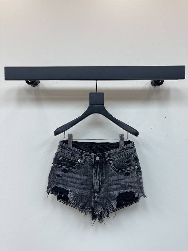 Authentic Women's Clothing *25New Heavy-Duty Full-Beaded Denim Shorts | Must-Hav