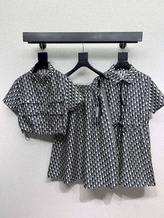 D Classic Vintage Print Short-Sleeve Jacket: Subtle Yet Fashionable, Versatile S