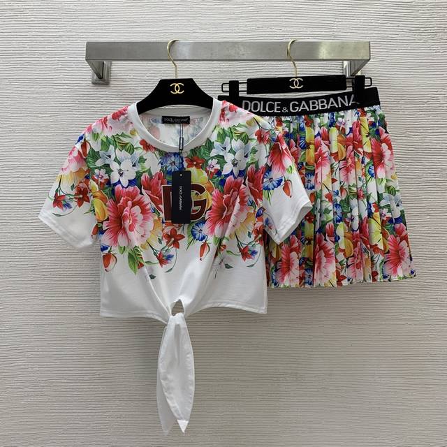 Style Number G25041534 Dolce & Gabbana Dg*New Arrival Colorful Flower Print Yout