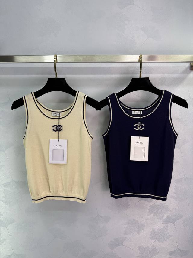Chane* 2025Ss New Arrival Classic V-Neck Sweater 100% Wool, Soft And Delicate Te