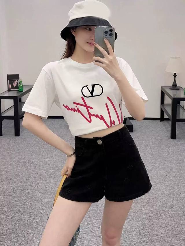 Pure Authentic Premium Quality Top-Tier Original Replica Valentino English Logo