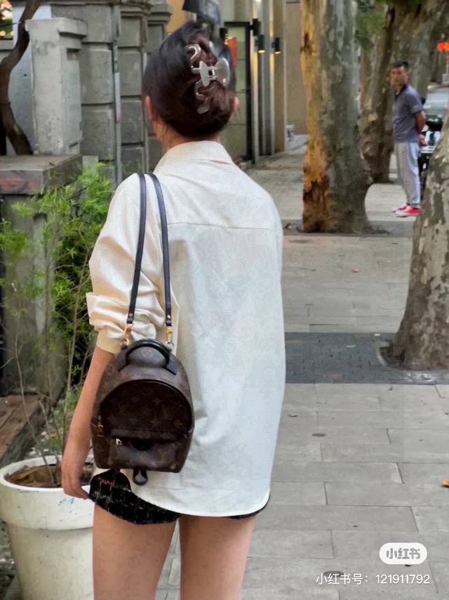 Lv Mini Chili Pepper Backpack The Ultimate Choice For A Backpack! Lv Backpack! T